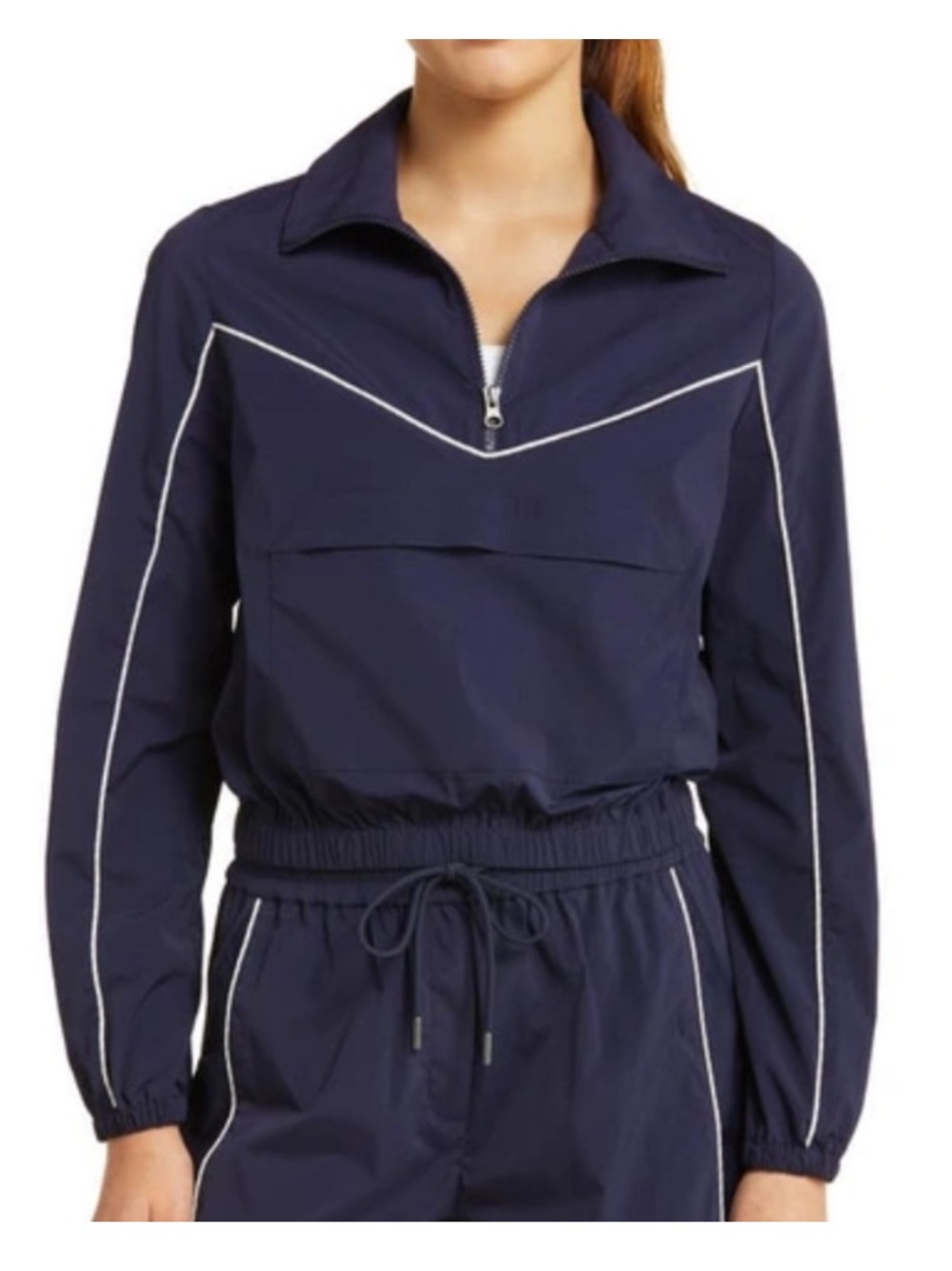 Zella Half Zip Popover Windbreaker Jacket in Navy with White Piping - Size L